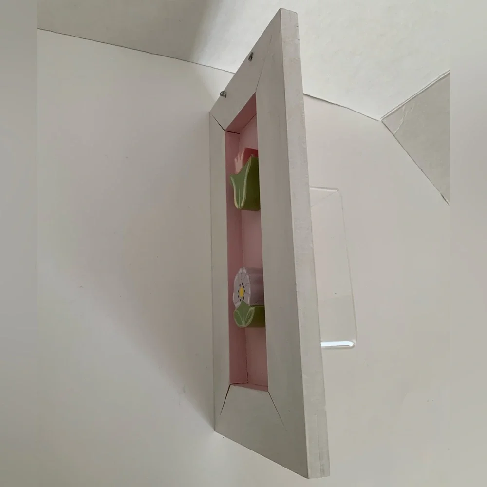 NWT Vintage Floral Wooden Box Frame Wall Art White Pink 2001 Hanging Picture